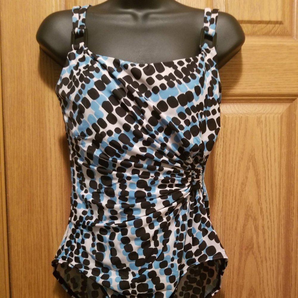 Miracle Suit Lined One Piece Swim Suit Sz 12 EUC!